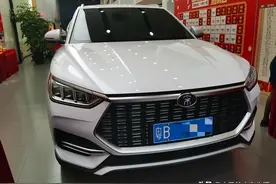 上市首月订单过万的比亚迪宋Plus，不仅是颜王还是催化剂图片