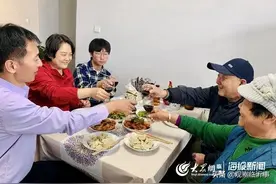 妈妈牌水饺是我爱你 临沂医护董艳艳的72天重逢图片