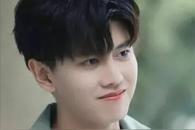 原来有一种行走的荷尔蒙，叫任嘉伦跳舞，霸气侧漏还销魂图片