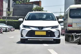 全系12款车，三种动力，卡罗拉选哪款性价比最高？图片