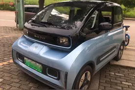 城市出行好选择，新宝骏E300多次被央视表扬，一身科技才8万图片