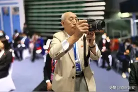 同天生日，母校70岁，他已85：“归来仍是少年”图片
