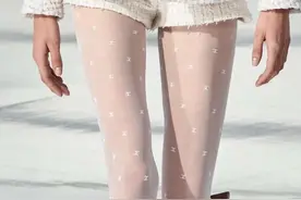 时尚品牌都开始向丝袜下手了？图片