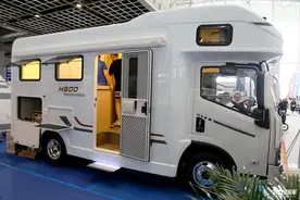 大水大电大空间全套小米家电，不到30万的汇斯诚H500平头轻卡房车图片