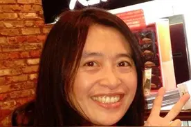 邱毅与前妻的爱与痛，三个小孩，成了邱毅思念前妻的精神依靠图片