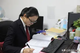 青春献检察，才情吐芳华——记嘉鱼县人民检察院员额检察官龙婷图片