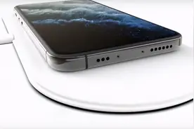 iPhone 13 无接口，全无线化图片