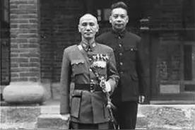 蒋纬国不是蒋介石的亲生儿子，那蒋经国又是谁的儿子？图片
