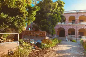 臭名昭著的日军监狱：曾关押过爱国人士，百年后门前教堂却成网红图片