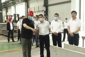 农安县委书记李树国：现场办公解难题 提质增效促发展图片