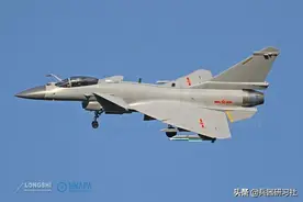 大陆军机再入台湾空域，却在3000米高空遭“驱逐”，台飞行员怒喝：给我立即回转图片