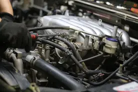 怪兽修车：翻新改装一辆13年三菱帕杰罗V97，再战20年不是问题图片