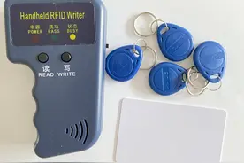 手把手教你复制车库遥控器和小区ID门禁卡，瞬间省下上百元图片