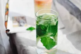 标注不一 苏打水行业乱象丛生图片