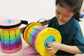 新式“折叠凳”一出，马扎过时了，小巧轻便，结实耐用，太机智了图片