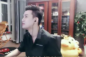 网红阿哲爆神豪猫哥遭女主播疯抢，还是成群结队图片