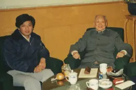 他是邓小平亲弟弟，与哥哥很少见面，为国奉献一生，享年106岁图片