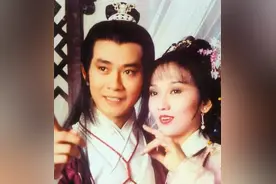 最帅的楚留香，郑少秋一共出演了多少部？年过70岁依旧风度翩翩图片