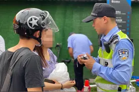 明天起这一条例正式实施！不戴头盔、改装电动车等一律处罚，最高罚500元图片