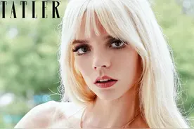 组图：《后翼弃兵》女星安雅·泰勒-乔伊复古浓妆风杂志大片图片