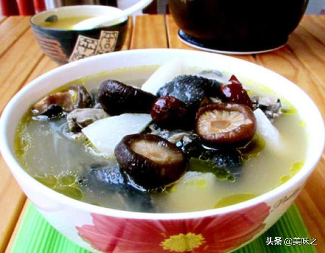 花胶竹荪虫草花炖炖乌鸡 2026年竹荪虫草花乌鸡一起炖吗