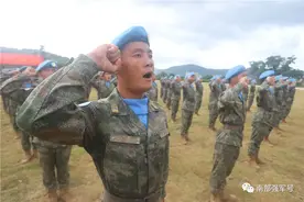 “星空迷彩”亮相，维和勇士出征在即！图片