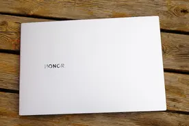 高性能长续航+极致轻薄机身，荣耀 MagicBook X14 动手玩图片