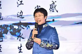 让人羡慕的成功女性，父母却操碎心：蒙曼成了人们眼中的"剩女"图片