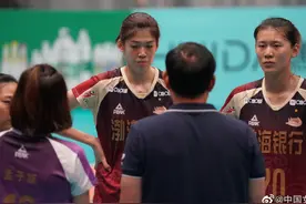 李盈莹委以重任！展现集训成果+激励队友，王媛媛迎女排竞争强敌图片