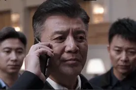 《扫黑风暴》大结局，骆山河没办庆功宴？和赵立根的握手大有深意图片