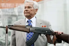美军何时获知“秘密武器”AK-47的存在？被打疼后才改称突击步枪图片