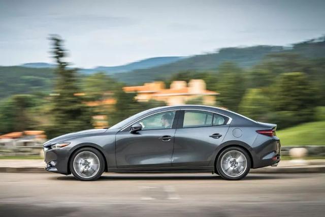 小保养仅504元，全新马自达3昂克赛拉购车、养车费用详解