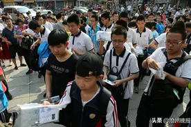 全市87687名考生将步入中考考场图片