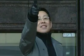 重温19年前的这部经典剧《黑洞》，反派太迷人，观众弃三观图片