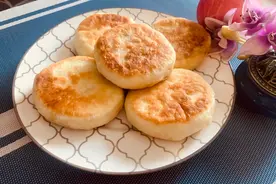 教你做家常软面馅饼，1斤面8两水，教程步骤详细，简单易学图片