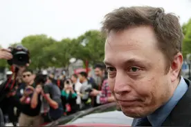 特斯拉被判“退一赔三”，特斯拉：“这几天的头条我包了”图片