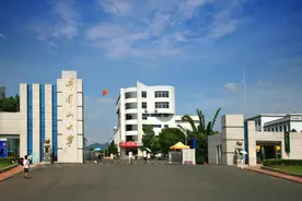 井冈山大学已非吴下阿蒙，它是许多江西学子可望不可及的本科学府图片