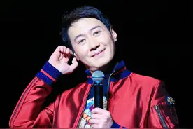 黎明的风流情史，靠帅气征服了21个女人，与女助理生女后疑似再婚图片