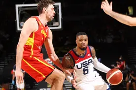 利拉德19分美国男篮轻取西班牙，2胜2负结束奥运热身赛图片