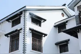 农村曾经风靡一时的外墙瓷砖，为何逐渐消失不见？瓷砖不好吗？图片