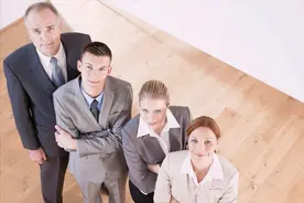 新劳动法允许60岁以上的人员继续上班吗？图片