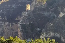 自驾林州太行大峡谷大脑村，穿越花壶线图片
