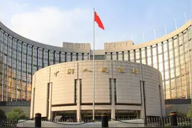 央行辟谣！“转账超10万将被严查”系误读