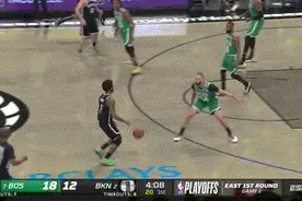 欧文的运球过人、终结能力都是历史级别的？盘点欧文常规赛十佳球图片