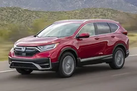 开完本田CRV，再驾驶丰田RAV4，才知道两者之间的差距如此悬殊图片