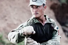盘点娱乐圈武术冠军出身的4大男星，最后一位比李连杰还厉害图片