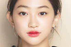 女人不会化妆没关系，超简单的“裸妆”化法教给你，实用好上手图片