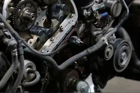 怪兽修车：翻新“车况惨烈”的奥迪A6C7，匠心施工，满血复活图片