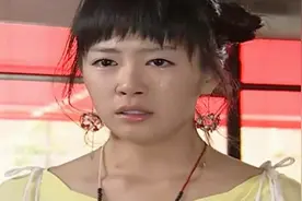 老公和一群美女联谊，自己孤零零去产检，小姐姐摸着肚子痛哭视频封面