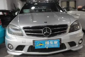 奔驰大排量的绝唱！花22万买辆11年的6.2L奔驰C63香不香？图片